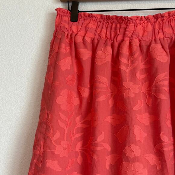 Ann Taylor Floral Clip Pull On Gathered Flounce Midi Skirt Breezy Elastic Waist - Picture 2 of 6